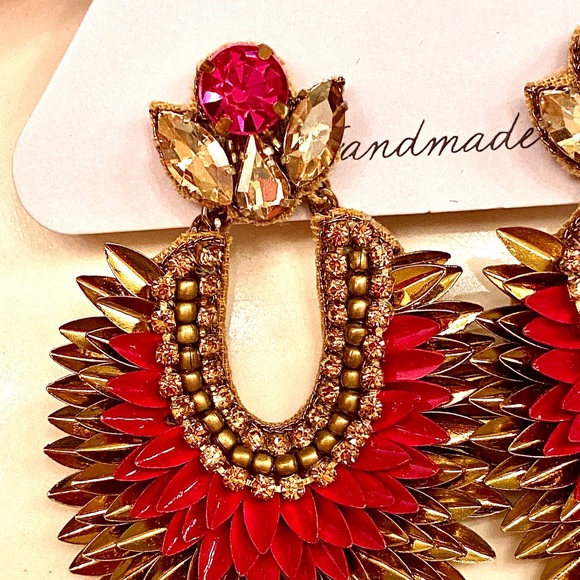 NWT Deepa Gurnani Crystal Lotus Petal Chandeliers - Picture 9 of 15